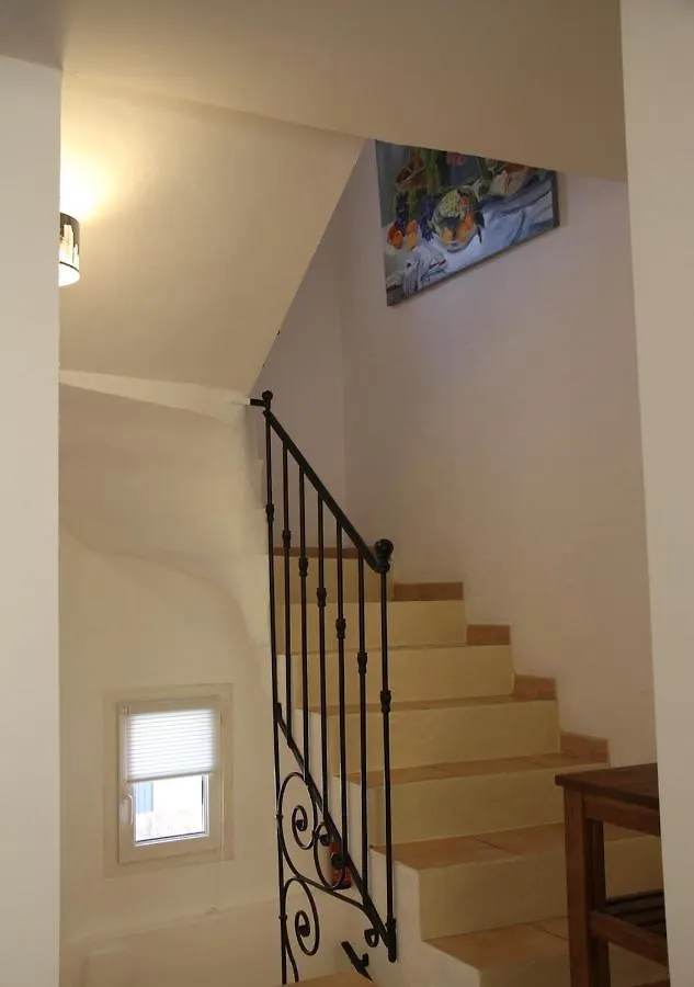 펜션 Agreable Maison De Ville Eyragues