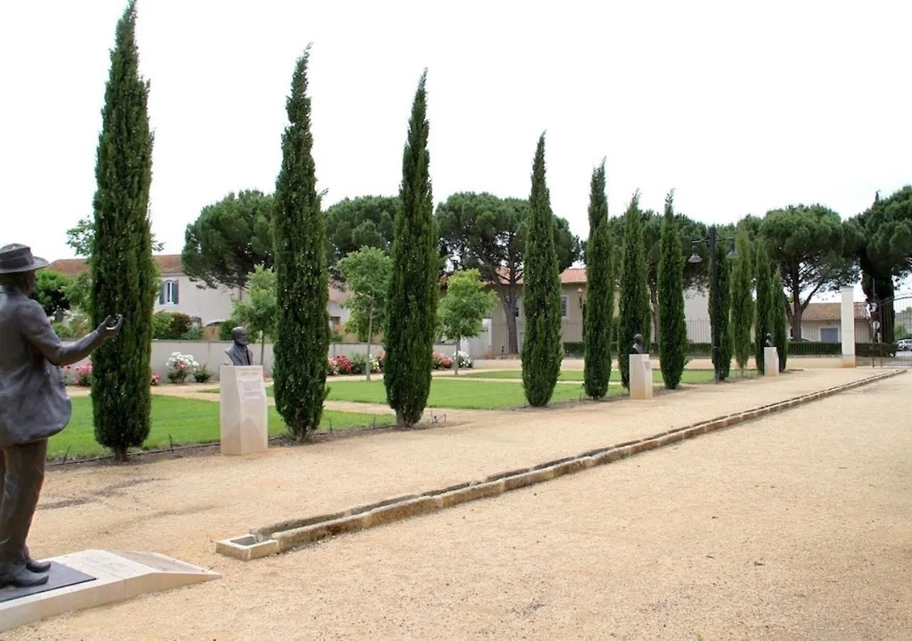 Agreable Maison De Ville Eyragues 프랑스