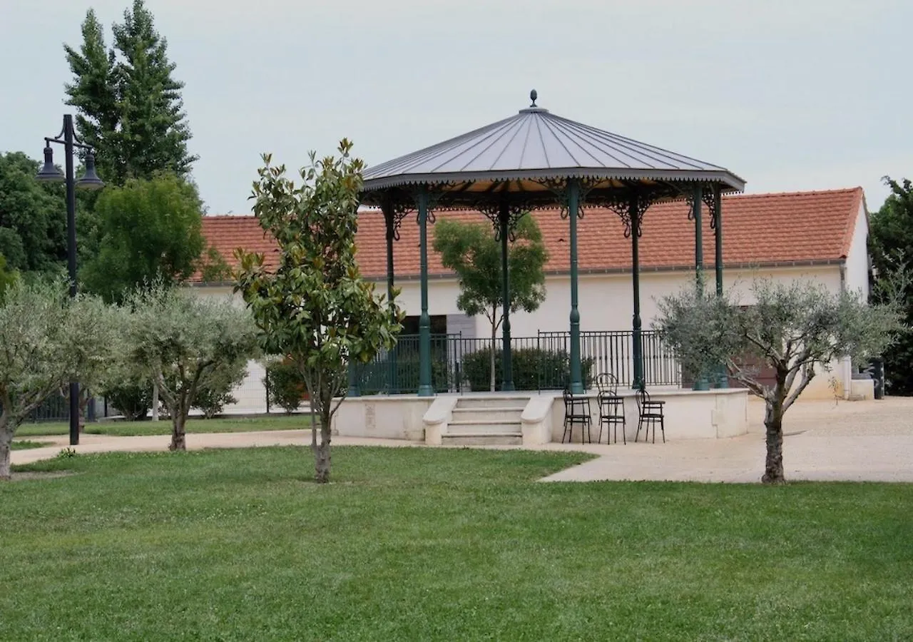 펜션 Agreable Maison De Ville Eyragues 프랑스